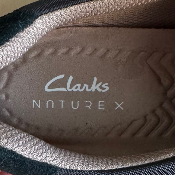 Clarks Women's Nature X Sky Waterproof Slip-On Sneakers Black Nubuck Leather 10 - Picture 12 of 14